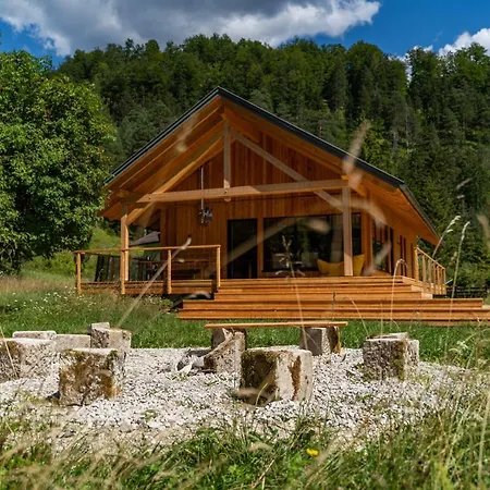Holiday home Naturparkresort Lausernest *