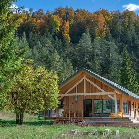 Naturparkresort Lausernest Semesterbostad *