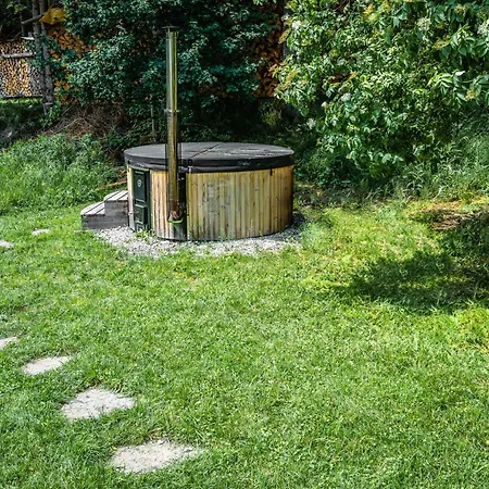 Feriehus Naturparkresort Lausernest *